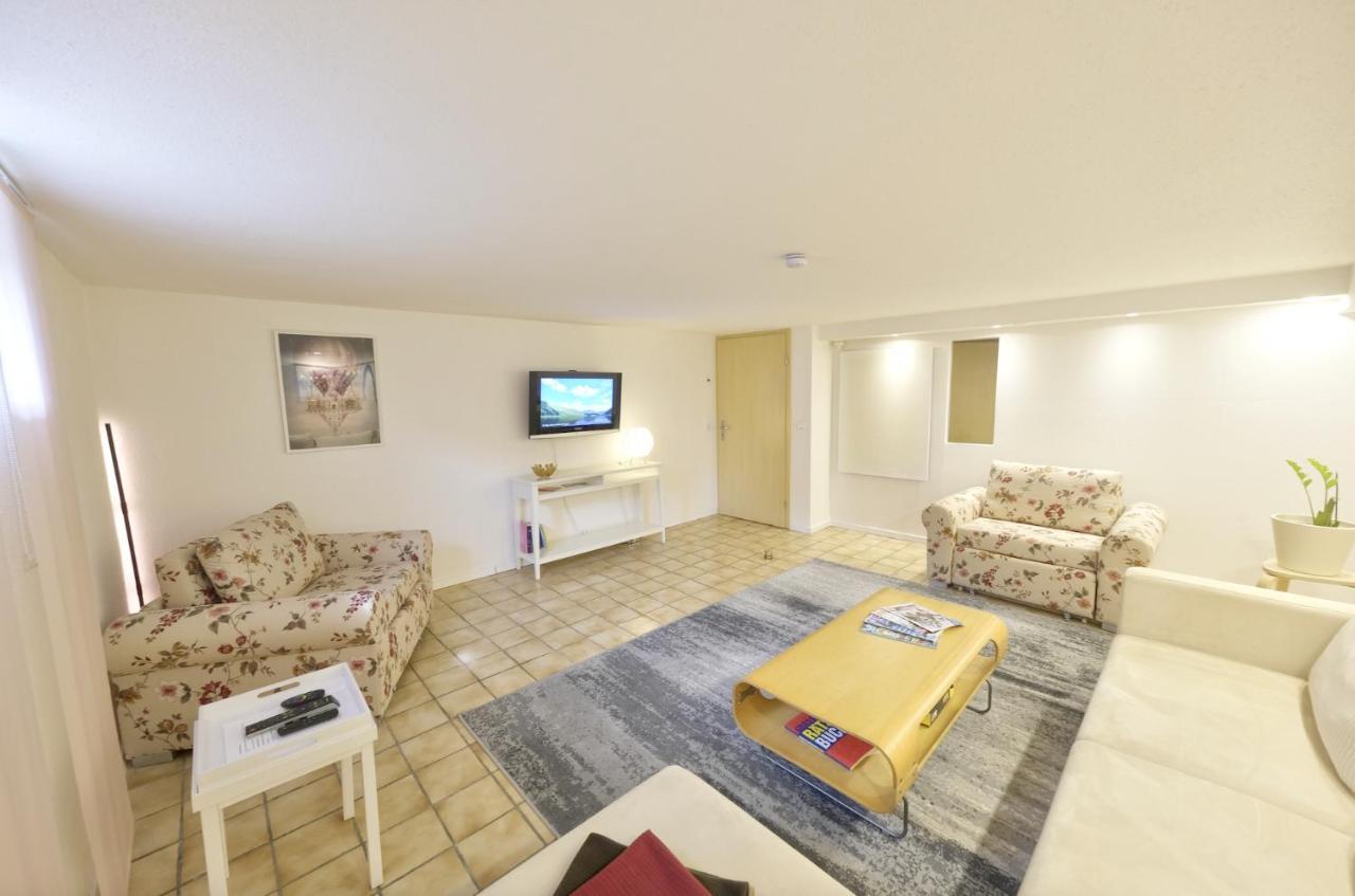 2 Zimmer I Kueche I Smarttv I Klima I Parkplatz I 3 Bed I Wlan Tacherting Buitenkant foto