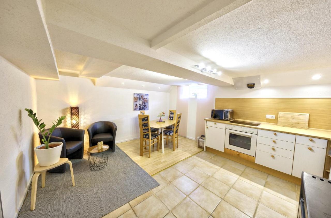 2 Zimmer I Kueche I Smarttv I Klima I Parkplatz I 3 Bed I Wlan Tacherting Buitenkant foto